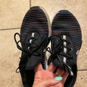 Colorful knit Nikes! Size 6youth or 7.5/8 women!